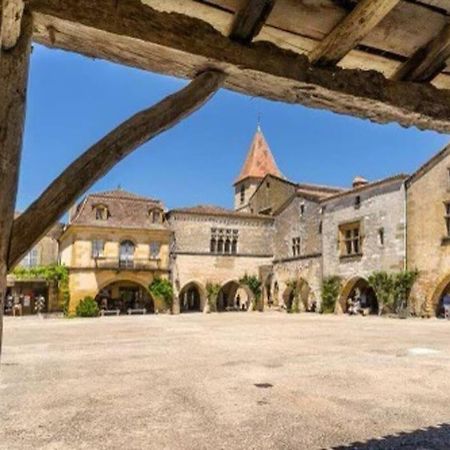 Maison Medievale Climatisee Avec Jardin Monpazier Exteriör bild