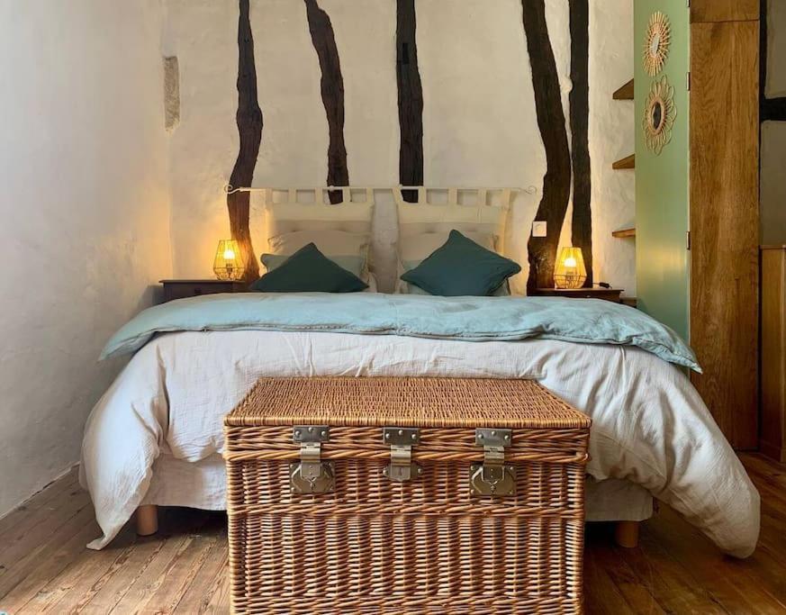 Maison Medievale Climatisee Avec Jardin Monpazier Exteriör bild